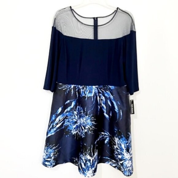 r&m Richards Woman Blue Floral A-Line Dress - Picture 2 of 7